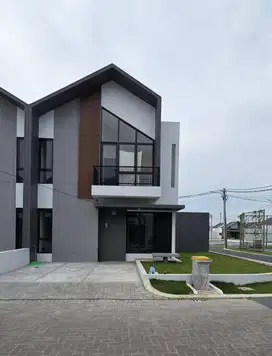 Di Jual Rumah 2 Lantai Posisi Hoek