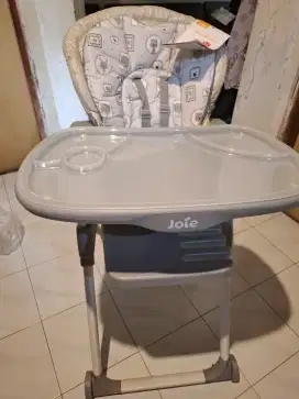 Kursi meja makan bayi merk joie