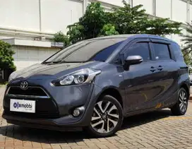 TDP 8,JT Toyota Sienta 1.5 V Bensin-MT Abu 2017