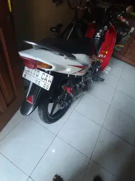 Satria hiu 2004