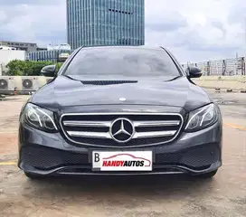 Mercedes Benz E250 W213 Tahun 2016 Automatic Hitam