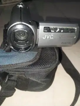 JVC HANDYCAM BEKAS