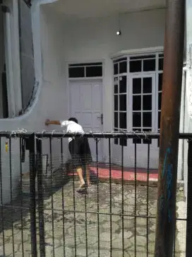 DIJUAL CEPAT RUMAH 2 LANTAI