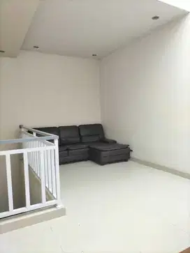 Dijual Rumah Siap Huni Lokasi Strategis di Tatar Banyaksumba KBP