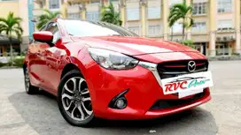MAZDA 2 R AT SKYAKTIF TH. 2014 PAKAI 2015 MERAH ANTIK EX WANITA