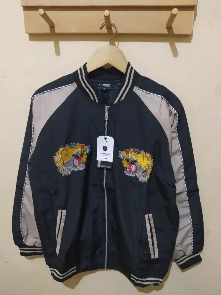 Jual jaket kondisi baru