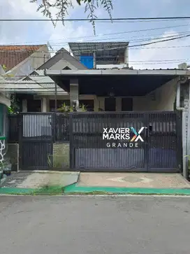 Dijual Rumah di Jalan Selat Sunda Sawojajar