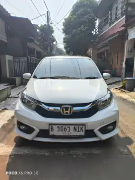 Dijual mobil brio satya 2020