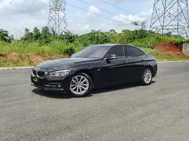 [LOW ODO !!] BMW F30 320i FACELIFT LCI SPORT 2016