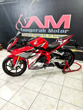 Cbr 250 Racing Red km.300perak mulus mewah 1.8. Anugerah motor rungkut