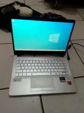 Laptop hp 14s athlon silver ssd 512gb ram 8