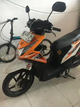 Di jual motor Honda Beat