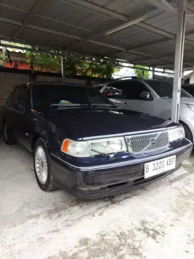 Dijual Cepat Sedan Eropa, Volvo S90 Tahun 1997