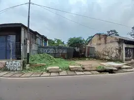 WTS / Dijual Cepat Tanah Kosong di Pinggir Jalan Cilenggang Raya, BSD