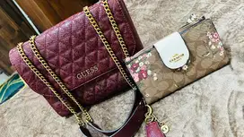Preloved Original Bags brand GUESS free dompet