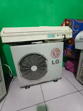 Ac LG 1/2 kondisi minus pemakaian