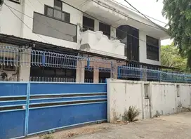Rumah usaha disewakan lokasi strategis Sunter Jakarta Utara