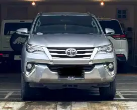 Sangat Terawat! Dijual Toyota Fortuner VRZ 2017 Diesel Tangan Pertama