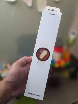 Di jual hp samsung watch 7 baru