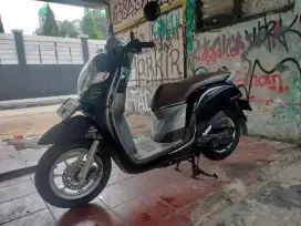 Honda scoopy 2018 gress