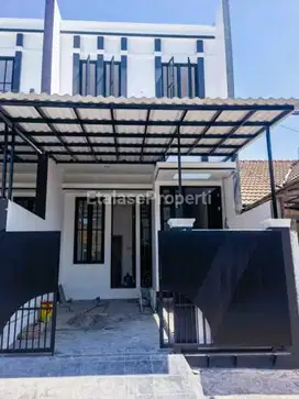 Dijual Rumah Pantai Mentari Kenjeran 2 Lantai Semi Furnish