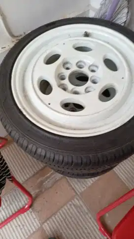 Dijual murah Velg HRS 14 plus Ban 4 pcs