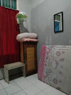 Kost Putra Duren Sawit