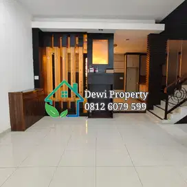 DIJUAL VILLA KOMP CEMARA ASRI JALAN AZALEA 1