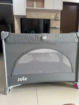 Baby crib joie kubbie