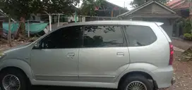 Toyota Avanza 2010 Bensin