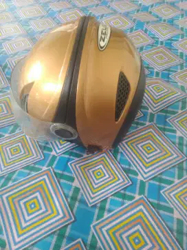 Helm Zeus original