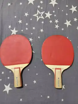 Satu set Bat tenis meja merk artengo FR130 bekas..