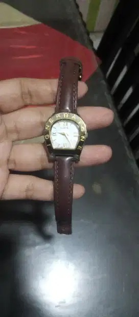 Bismillah dijual jam tangan perempuan Aigner tahan air original