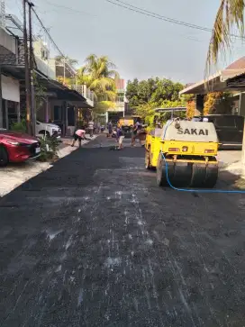 Aspal jalan komplek