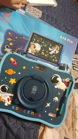 Di jual tablet plus sepedah  masih baru