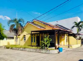 DISEWAKAN RUMAH NYAMAN DAN AMAN DALAM KOMPLEKS CLUSTER