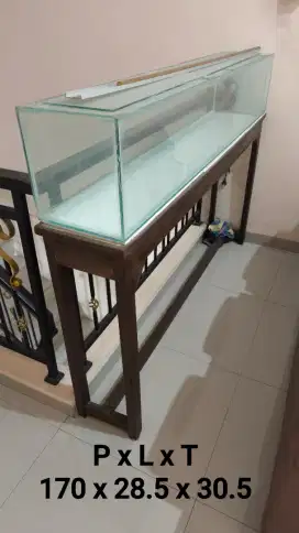 Aquarium + Meja