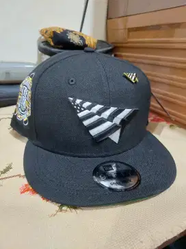 Topi new era paperplane the lox baru