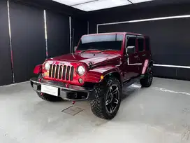Jeep Wrangler Sahara 3.6 AT 2012