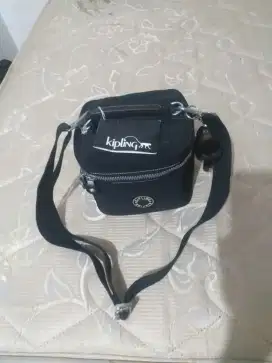 Tas Kipling Belgium Original
Baru