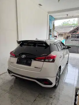 Toyota Yaris 2021 Bensin