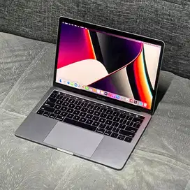 MACBOOK PRO TOUCHBAR 8GB/512GB THN 2017