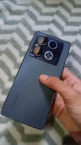 Infinix Note 40 Warna Obsidian Black 8/256Gb batangan