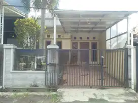 Rumah Turangga jati indah buahbatu. Strategis