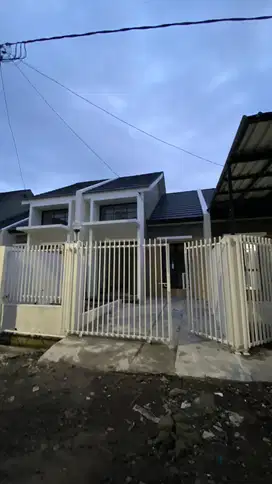 Rumah 1 lantai Siap Huni Rungkut