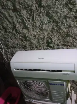 Jual AC scond merek Samsung 1/2pk