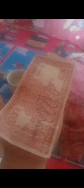 Dijual uang kertas soekarno 1000 rupiah