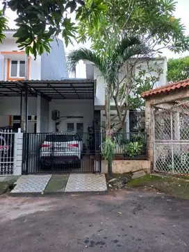 Rumah TANAHNYA BERBENTUK KIPAS DI ISLAMIC VILLAGE TANGERANG