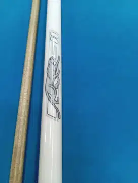Stick billiard predator