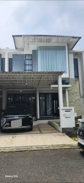 Dijual rumah cantik di Harapan Indah Cluster Asera One South